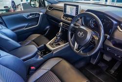 2021 Toyota
RAV4 XSE