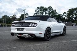 2016 Ford
Mustang GT