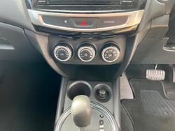 2017 Mitsubishi
ASX LS