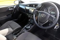 2016 Toyota
Corolla Ascent