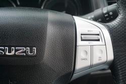 2020 Isuzu
MU-X LS-T