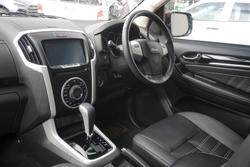2020 Isuzu
MU-X LS-T