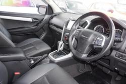 2019 Isuzu
D-MAX LS-T