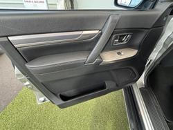 2020 Mitsubishi
                Pajero GLX