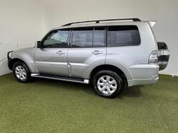 2020 Mitsubishi
                Pajero GLX