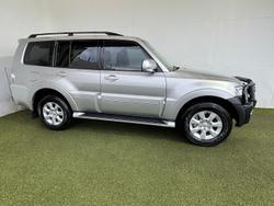 2020 Mitsubishi
                Pajero GLX