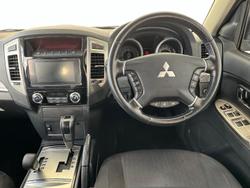 2020 Mitsubishi
Pajero GLX