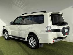 2020 Mitsubishi
Pajero GLX