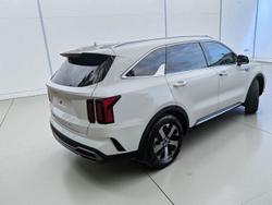2022 Kia Sorento Sport