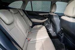 2021 Subaru
Outback AWD Touring