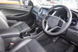 2016 Hyundai
                Tucson Highlander