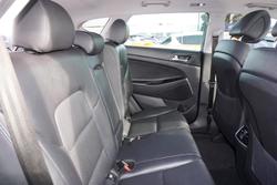 2016 Hyundai
                Tucson Highlander