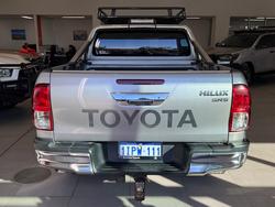 2019 Toyota
Hilux 4X4 2.8L DSL D/C 6AT SR5