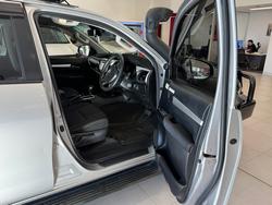 2019 Toyota
Hilux 4X4 2.8L DSL D/C 6AT SR5