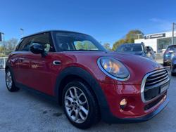 2016 MINI
                Hatch Cooper
