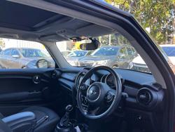 2016 MINI
                Hatch Cooper