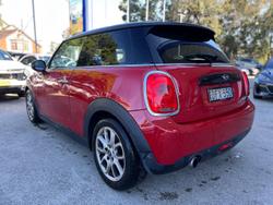2016 MINI
                Hatch Cooper