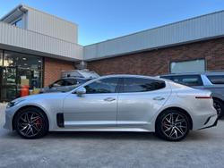 2022 Kia
Stinger 330S
