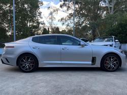 2022 Kia
Stinger 330S