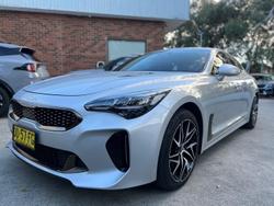 2022 Kia
Stinger 330S