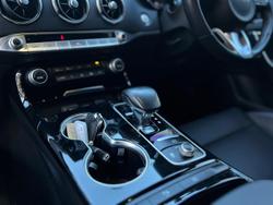 2022 Kia
Stinger 330S
