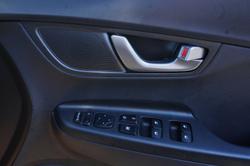 2019 Hyundai
                Kona Elite