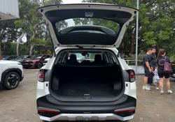 2024 Kia
Sportage S