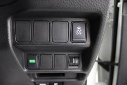 2020 Nissan
X-TRAIL ST