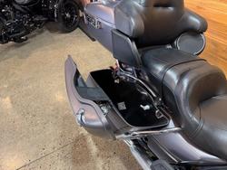 2017 Harley-davidson FLHTK ULTRA LIMITED Silver