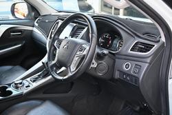 2016 Mitsubishi
                Pajero Sport GLS
