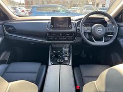 2024 Nissan
X-TRAIL ST-L