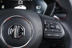 2024 MG MG5 Essence MY24 Dover White