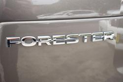 2016 Subaru
Forester 2.5i-S