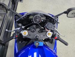 2016 Yamaha YZF-R6 BLUE