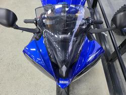 2016 Yamaha YZF-R6 BLUE