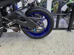 2016 Yamaha YZF-R6 BLUE