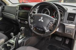 2017 Mitsubishi Pajero GLX