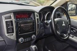 2017 Mitsubishi Pajero GLX