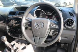 2017 Mazda
                BT-50 XT