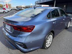 2021 Kia
                Cerato S
