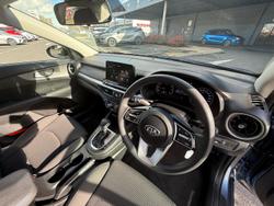 2021 Kia
                Cerato S