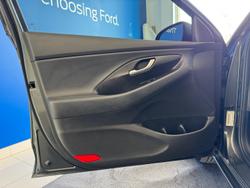 2021 Hyundai
i30