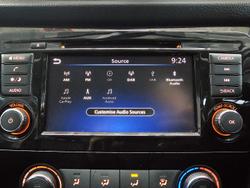 2021 Nissan
                X-TRAIL ST