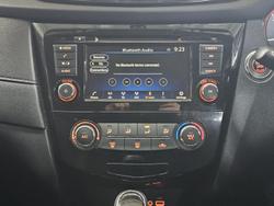 2021 Nissan
                X-TRAIL ST