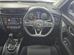 2021 Nissan
                X-TRAIL ST
