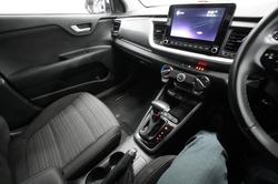2022 Kia
Stonic Sport