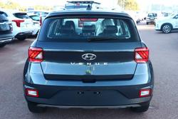 2022 Hyundai
Venue Active