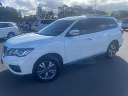 2019 Nissan
                Pathfinder ST