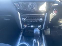 2019 Nissan
Pathfinder ST