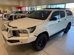 2021 Toyota
Hilux 4x4 2.8L DSL D/C 6AT SR